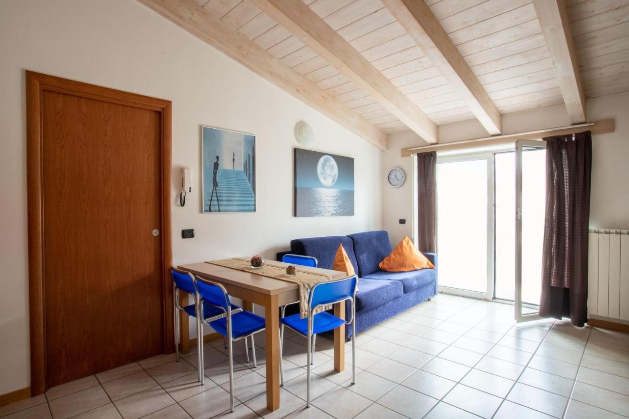 Casa Vacanze Valeria Sondrio Luaran gambar